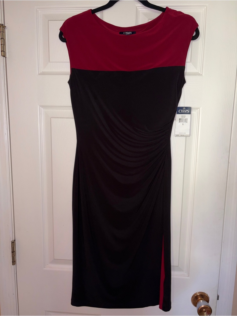 Chaps Sleeveless Colorblock with side smocking